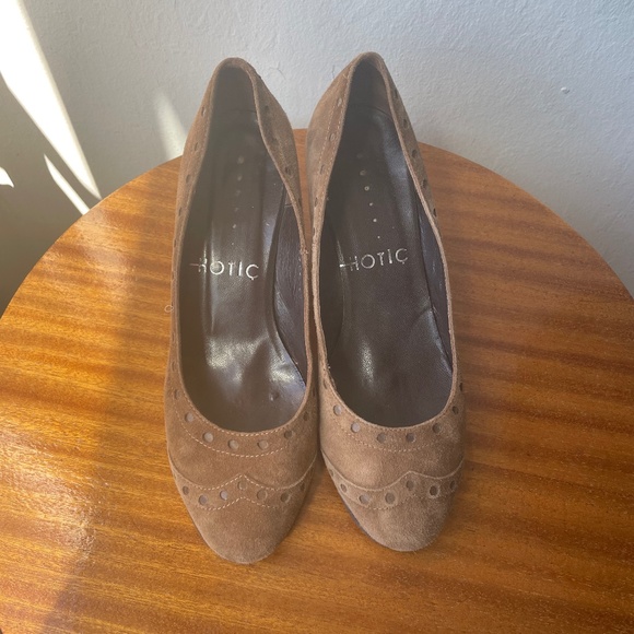A real leather/suede shoes from an Istanbul chic shop! - Picture 1 of 3